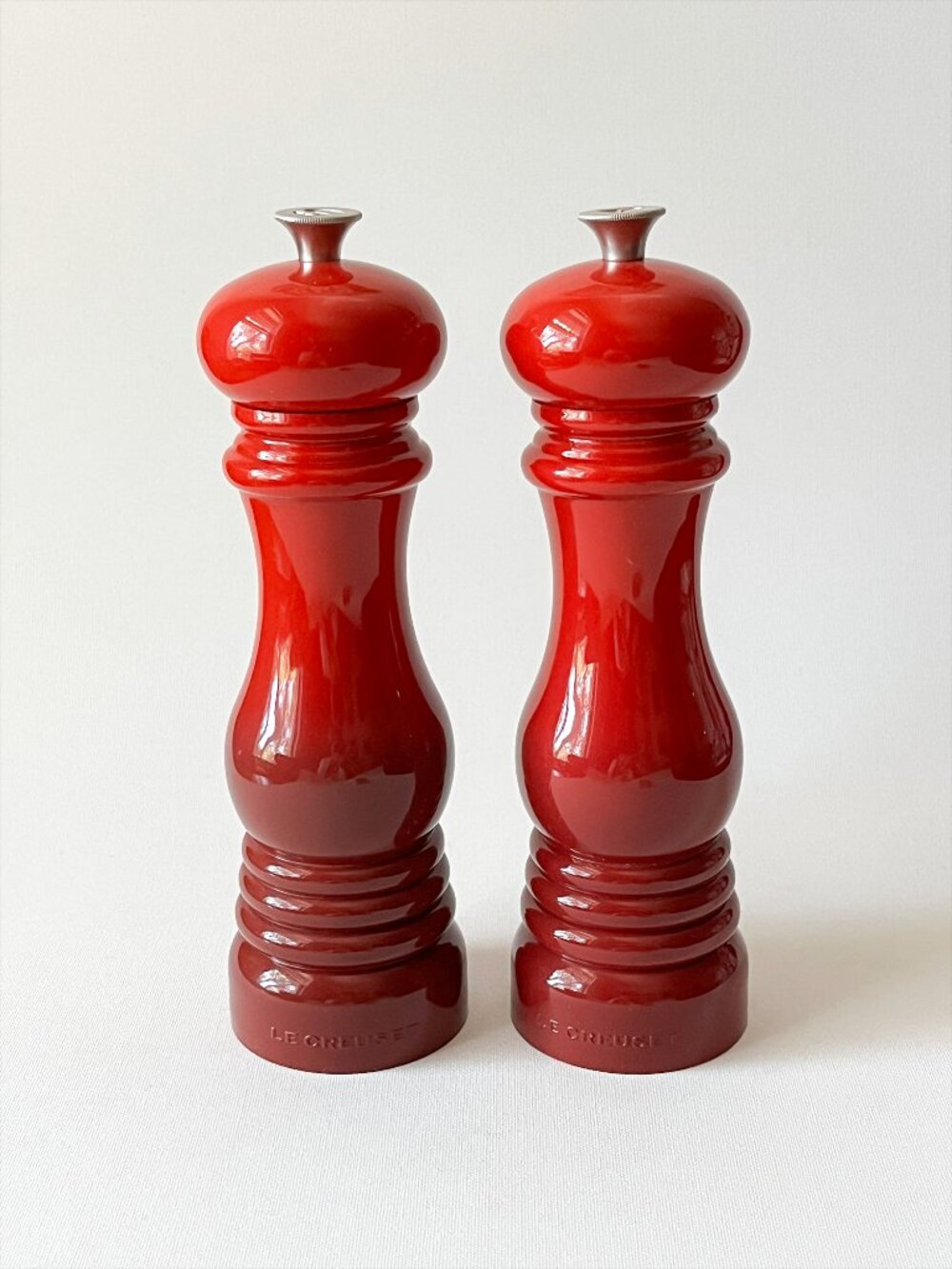 Set 2 Le Creuset Salt and Pepper Mill Cerise Red 8"